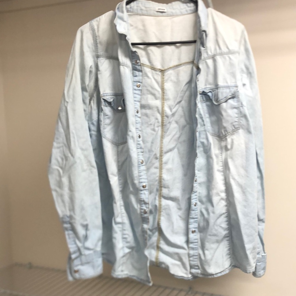 Thin faux jean jacket/button up